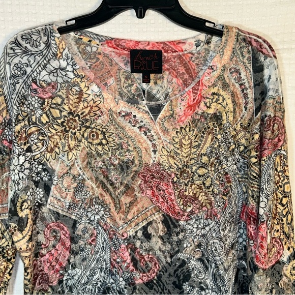French Blue Top Size S Paisley Geometric Beaded Multicolor 3/4 Sleeve Semi-sheer - Picture 5 of 9